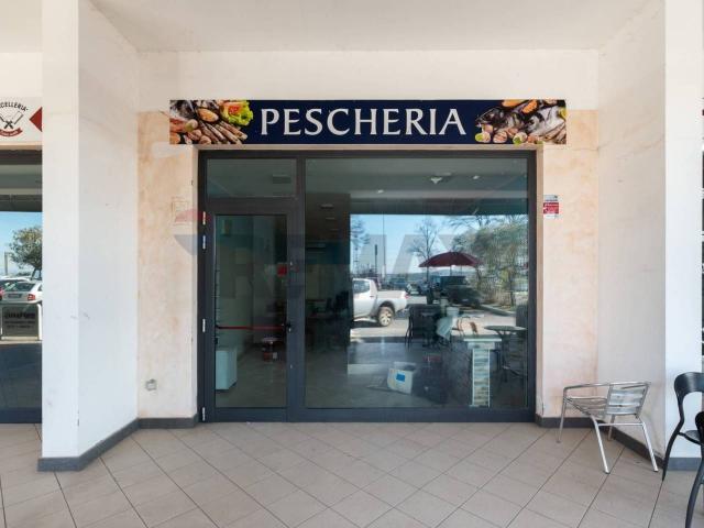 Negozio in vendita a Rignano Flaminio