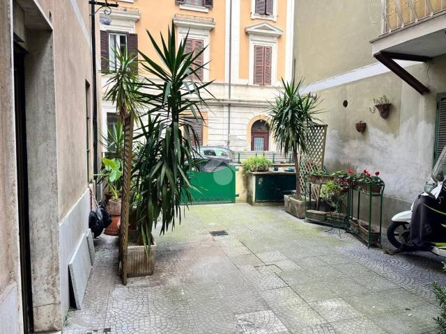 Negozio in vendita a Roma