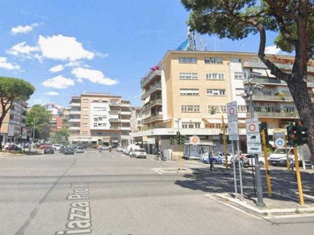 Negozio in vendita a Roma