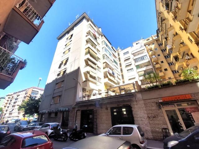 Negozio in vendita a Roma