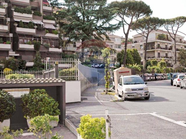 Negozio in vendita a Roma