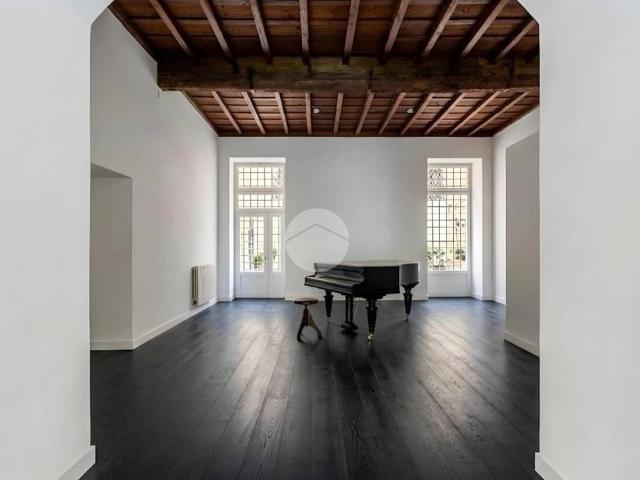 Negozio in vendita a Roma