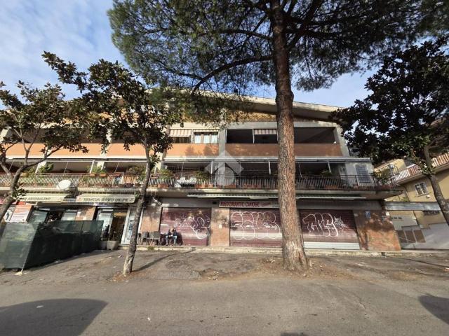 Negozio in vendita a Roma