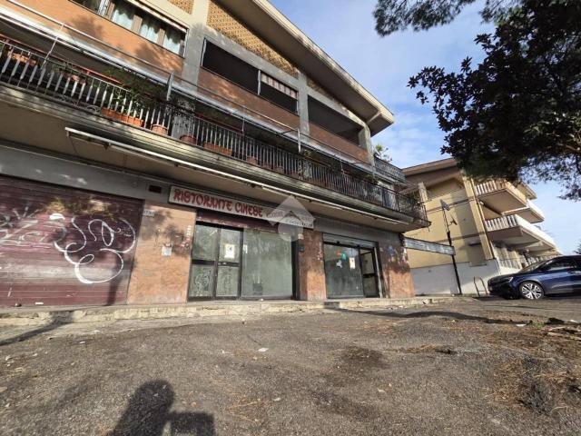 Negozio in vendita a Roma
