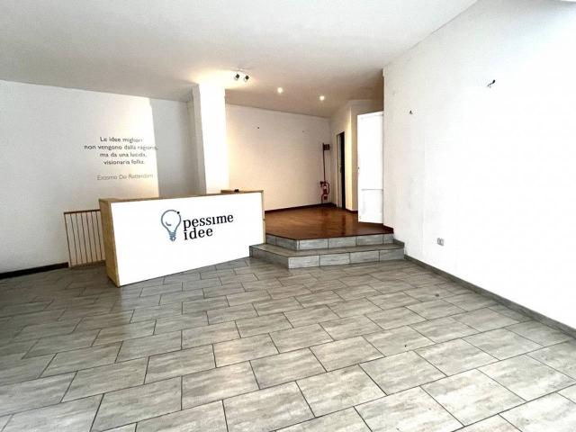 Negozio in vendita a Roma
