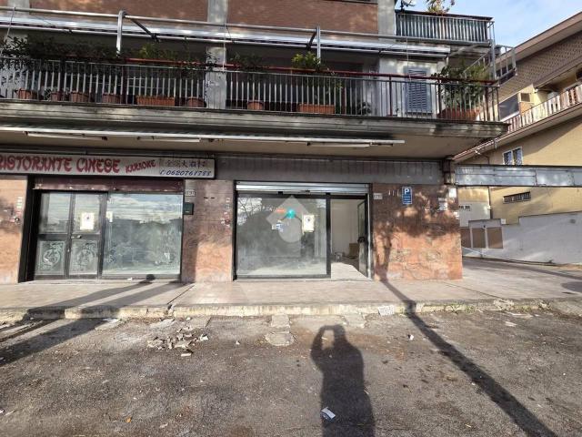 Negozio in vendita a Roma