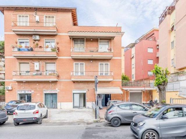 Negozio in vendita a Roma