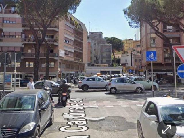 Negozio in vendita a Roma