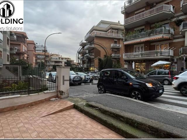 Negozio in vendita a Roma