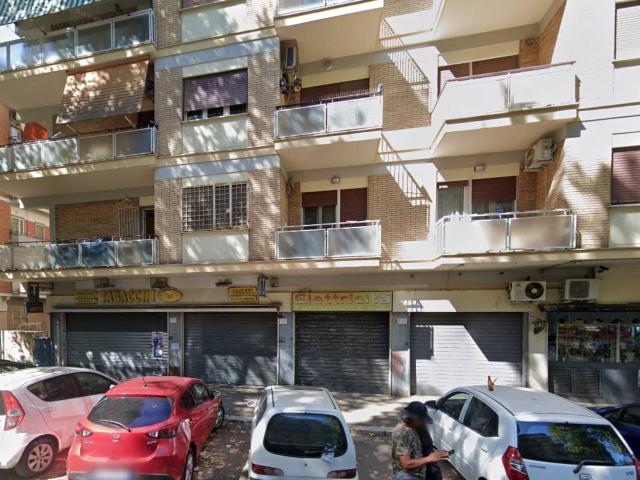 Negozio in vendita a Roma