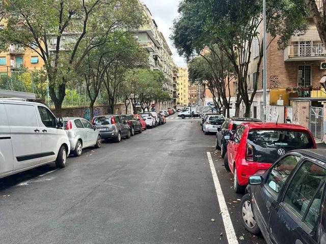 Negozio in vendita a Roma