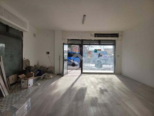 Negozio in vendita a Roma