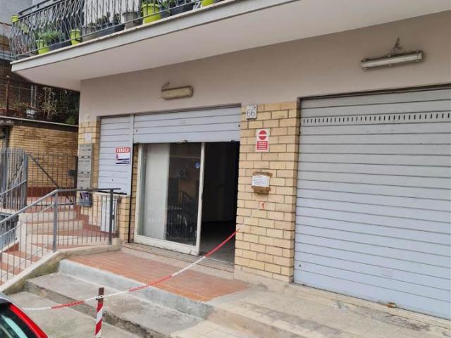 Negozio in vendita a Roma