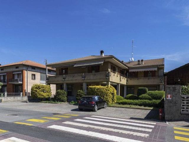 Negozio in vendita a Roasio
