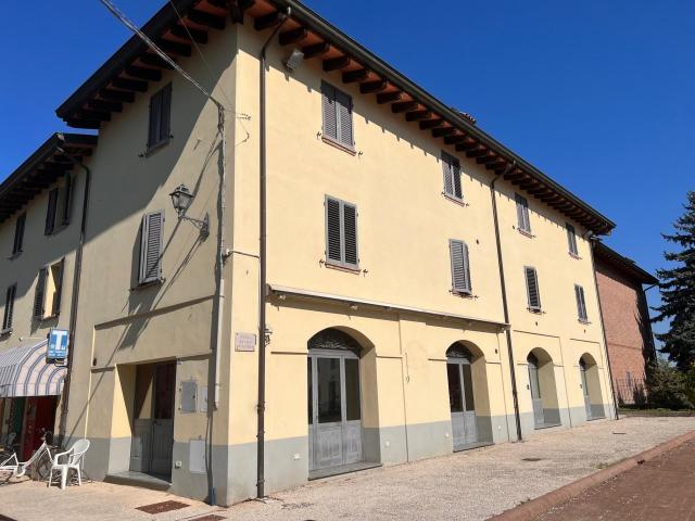 Negozio in vendita a Roccabianca