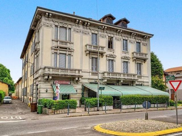 Negozio in vendita a Rovellasca