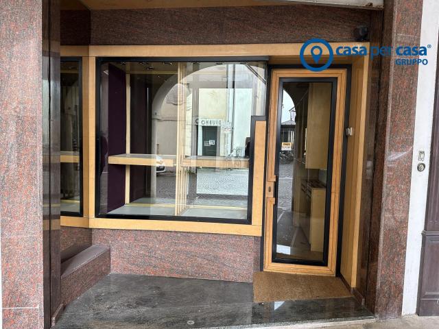 Negozio in vendita a Rovigo