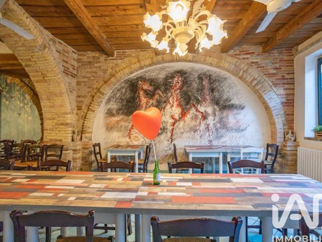 Negozio in vendita a Santa Maria Nuova