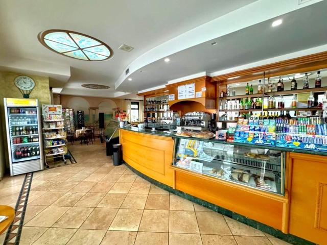 Negozio in vendita a San Benedetto Del Tronto