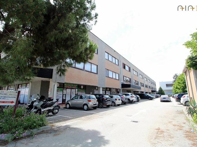 Negozio in vendita a San Benedetto Del Tronto