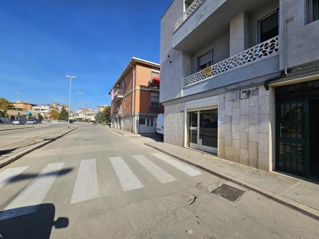 Negozio in vendita a San Severo