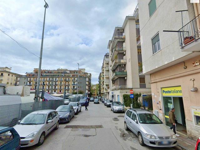 Negozio in vendita a Salerno