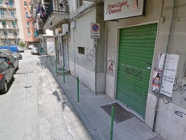 Negozio in vendita a Salerno