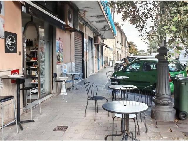 Negozio in vendita a Salerno