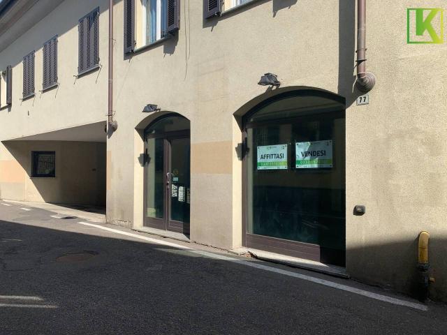 Negozio in vendita a Saronno