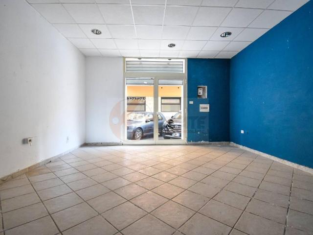 Negozio in vendita a Sassari