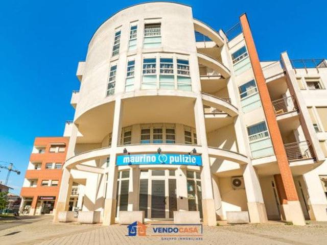 Negozio in vendita a Savigliano