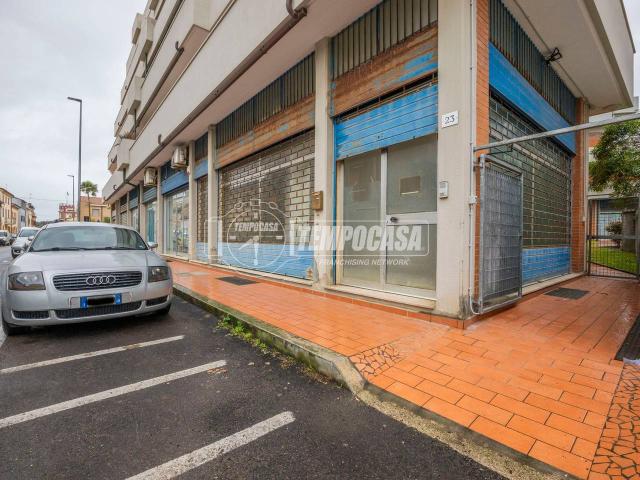Negozio in vendita a Senigallia