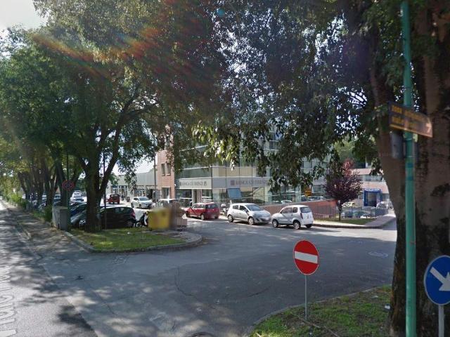 Negozio in vendita a Siena