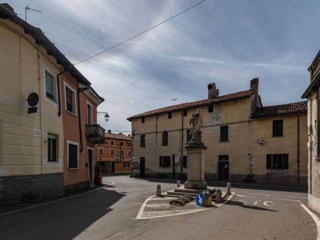 Negozio in vendita a Sizzano