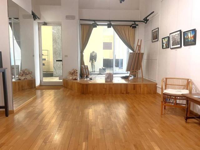 Negozio in vendita a Sondrio