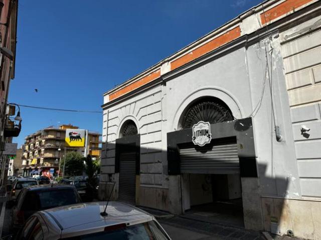 Negozio in Via La Rosa