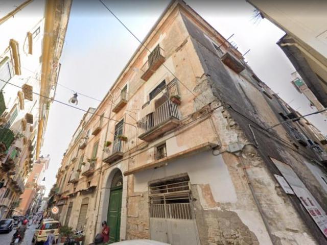 Negozio in Via San Bartolomeo
