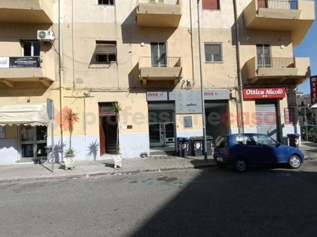 Negozio Reggio di Calabria. Rif.: Cod. rif 3320856VCG