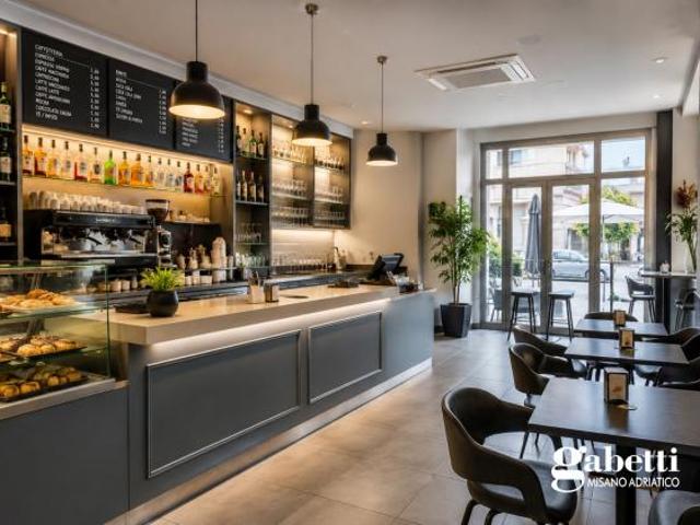 Negozio Riccione. Rif.: MC020/BVCG