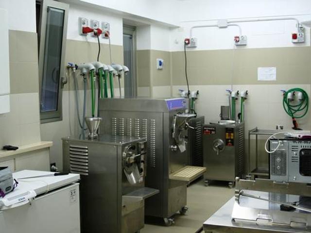 Negozio ristrutturato in via monteverdi, Firenze