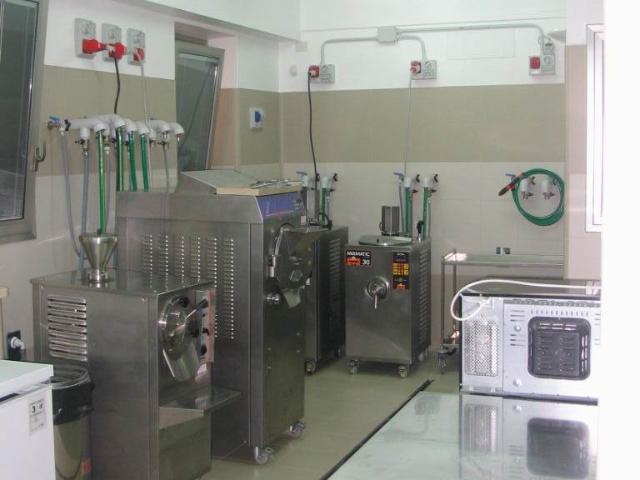 Negozio ristrutturato in via monteverdi, Firenze