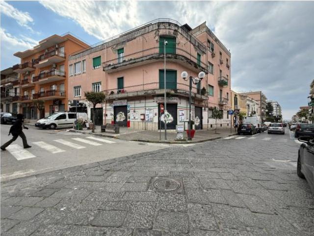 Negozio Sant'Anastasia. Rif.: Cod. rif 3305116VCG