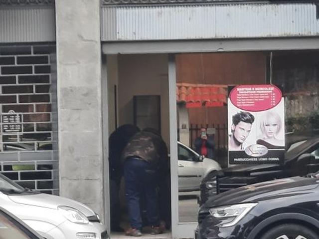 NEGOZIO UFFICIO LIBERO SUBITO A CESANO BOSCONE Mq. 40 CON BAGNO DISABILI
