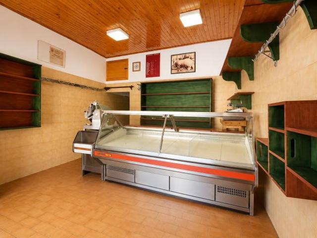 Negozio Vico nel Lazio. Rif.: Cod. rif 3322292ACG