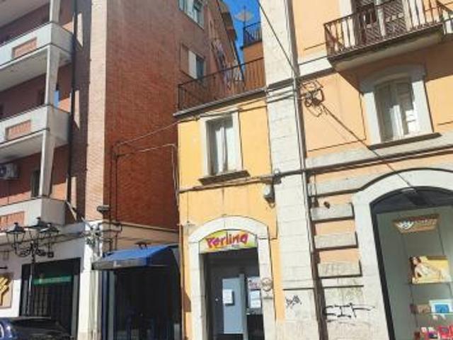 Negozio 1 locale Rif. 1200