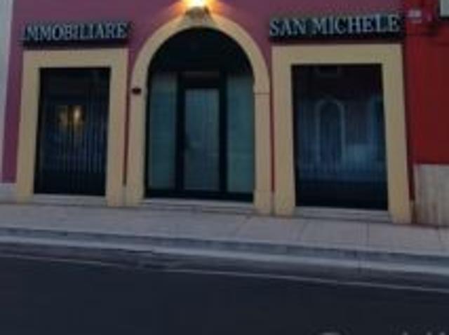 NEGOZIO/UFFICIO AD ALTA VISIBILITÀ – SAN MICHELE, VERONA