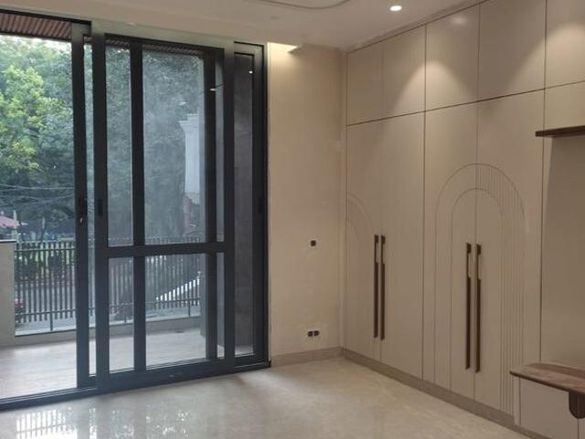 Nehru Enclave, Kalkaji 4 Bedroom 2700 Sq. Ft. Builder Floor in Nehru Enclave Delhi Listing ID: #10428