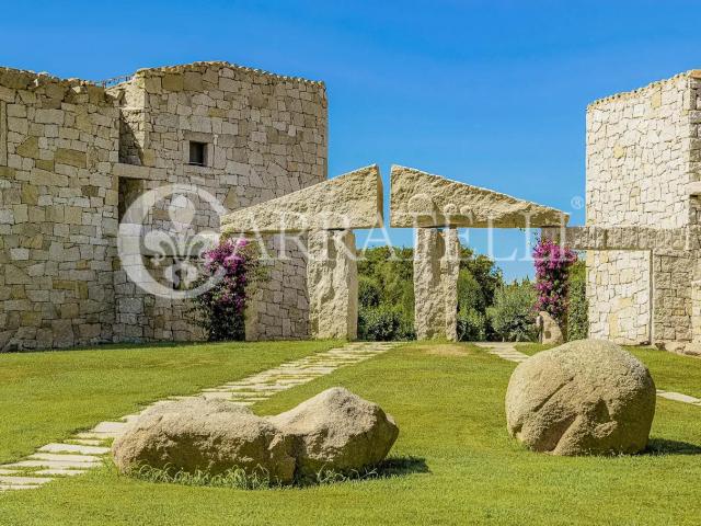 Nel cuore della Costa Smeralda, dove il cielo si fonde con i. 115m² Arzachena