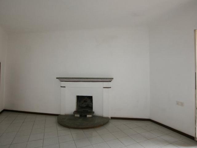 Nel cuore della parte alta di Sinalunga, proponiamo in vendi. 158m² Sinalunga
