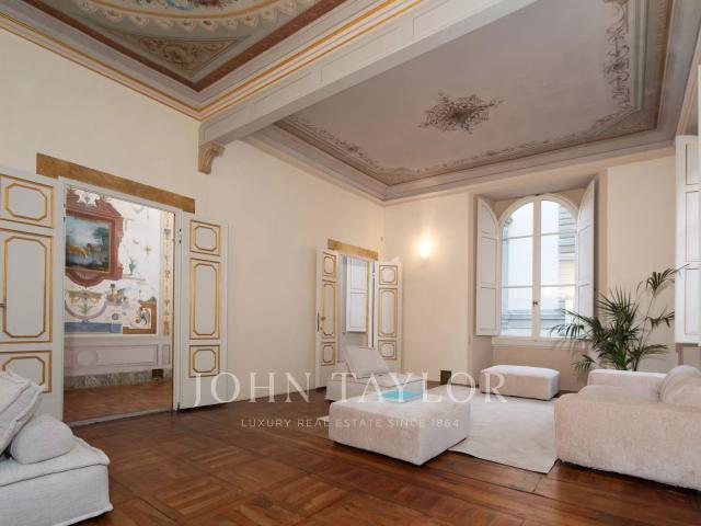 Nel cuore di San Niccolò – Eleganza e fascino senza tempo